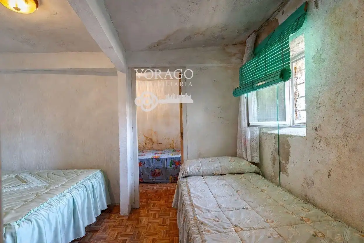 Habitación de Finca rústica en venta en Irueste
