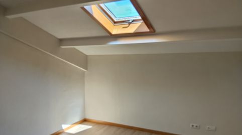 Foto 5 de Casa adosada en venta en Calle de Cortes, San Julián - Barriada de Cortes, Burgos Capital