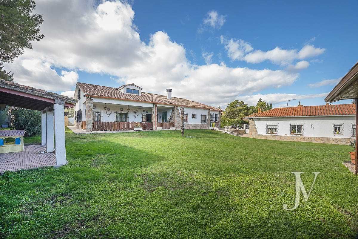 Jardí de Residencial en venda en  Madrid Capital