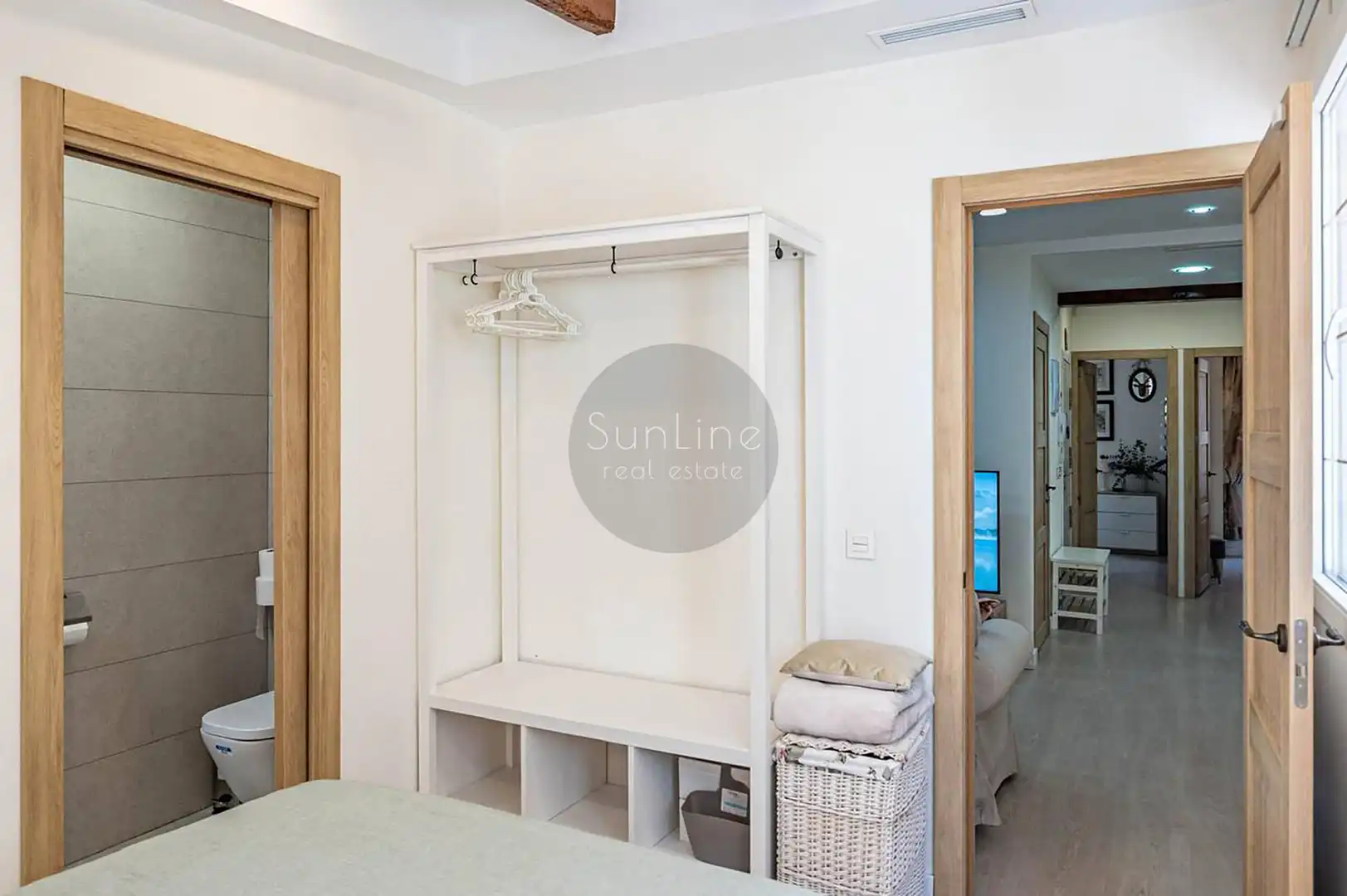 Schlafzimmer von Wohnung zum Verkauf in Valencia mit Klimaanlage, Möbliert und Balkon