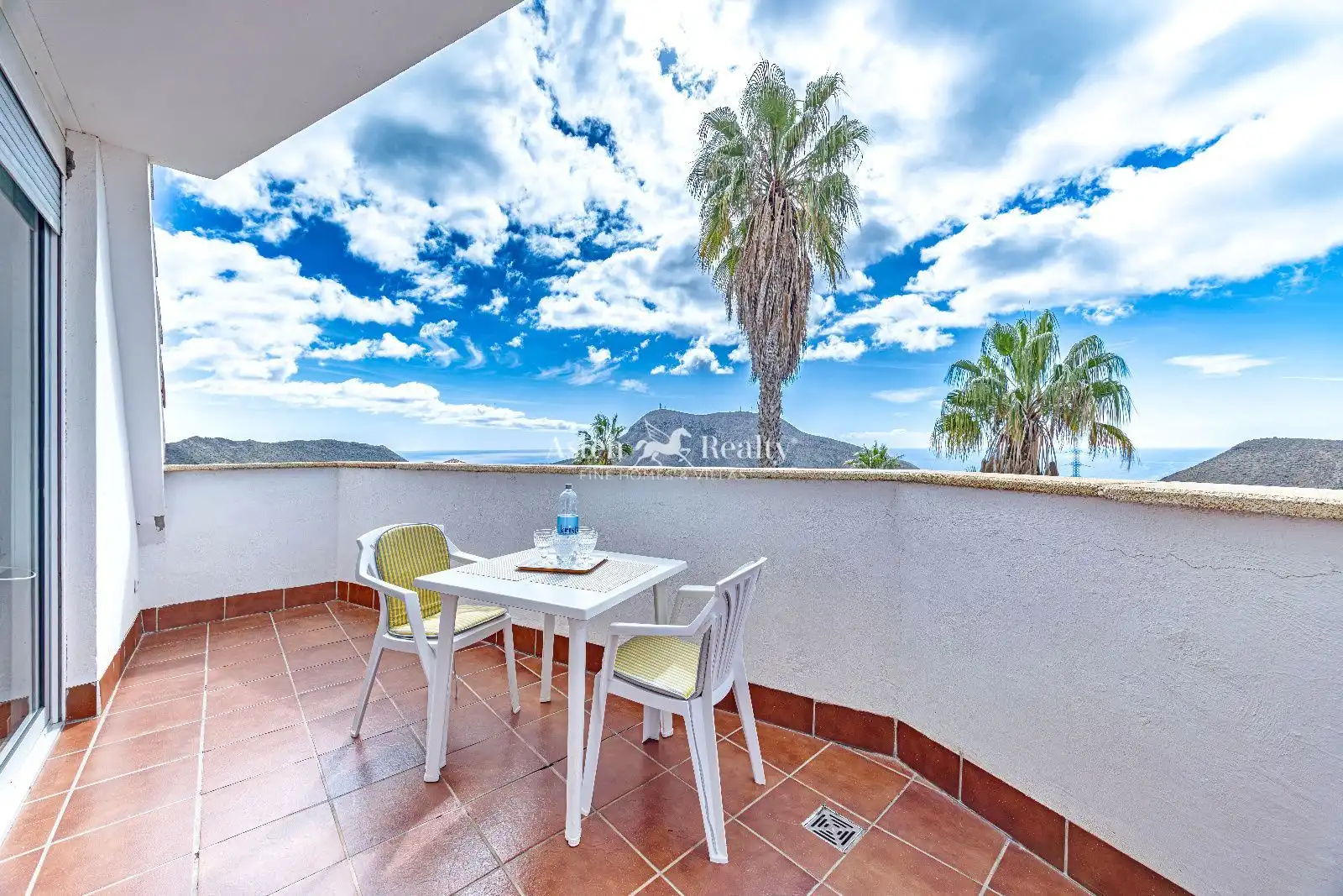 Terrassa de Edifici en venda en Arona