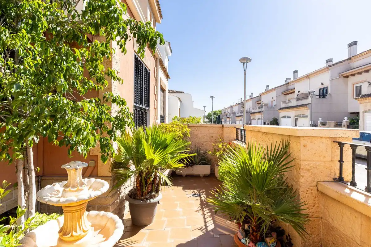 Terraza de Casa adosada en venta en Alaquàs con Aire acondicionado, Calefacción y Terraza
