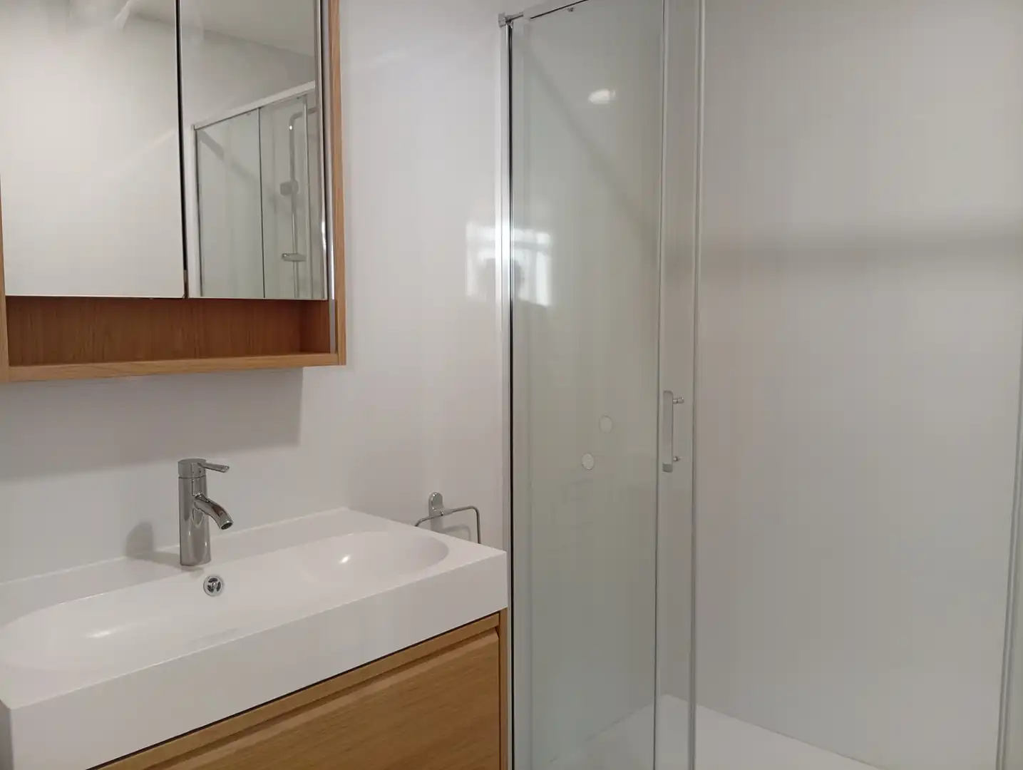 Baño de Piso en venta en Madrid con Aire acondicionado, Calefacción y Amueblado