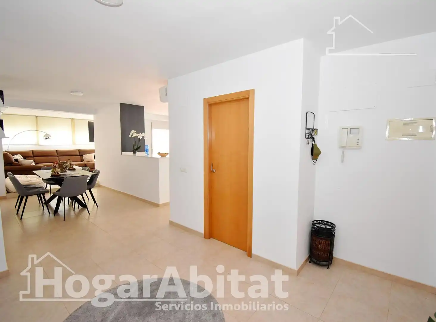 Dachboden zum Verkauf in Burriana / Borriana mit Klimaanlage, Heizung und Terrasse
