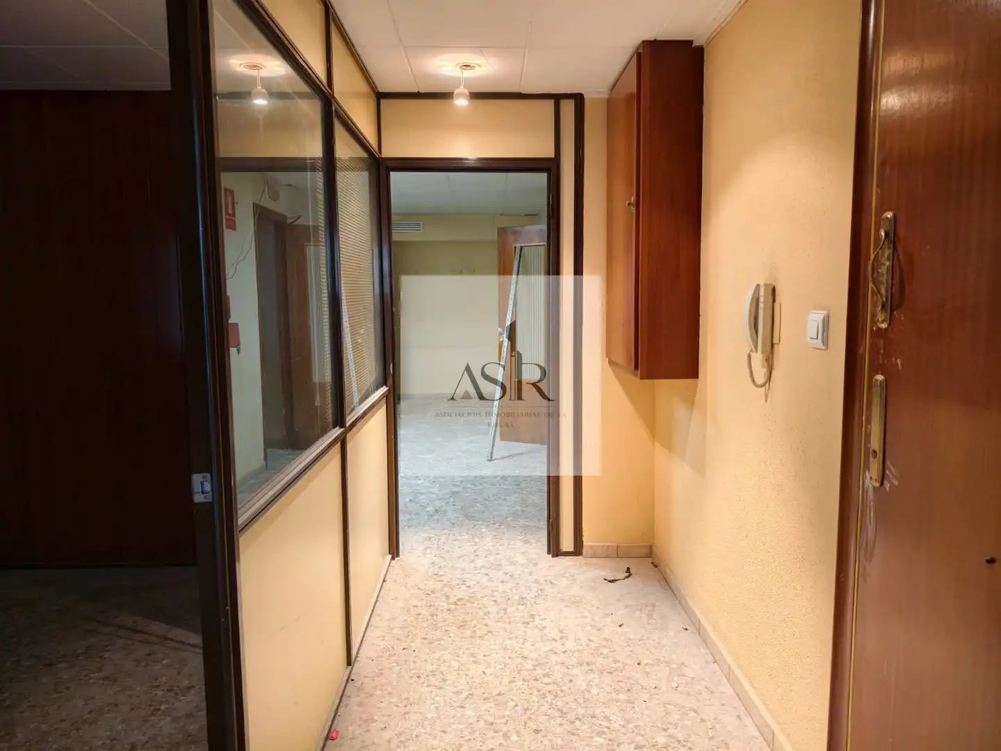 Local comercial de lloguer a Casc Urbà, imagen 4