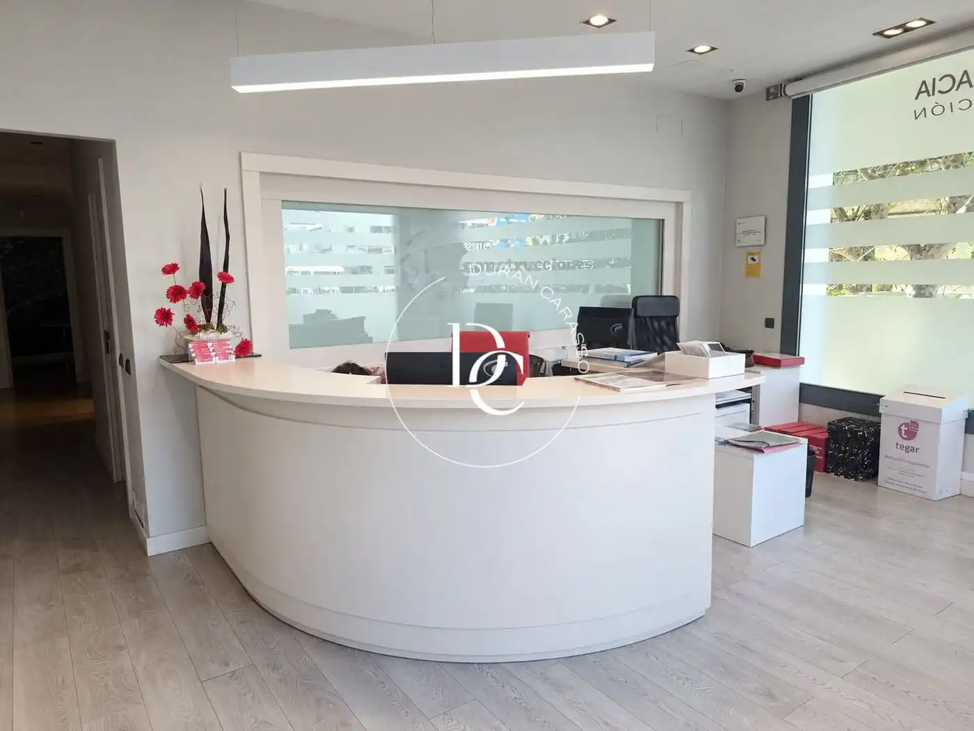 Oficina de alquiler en Centre