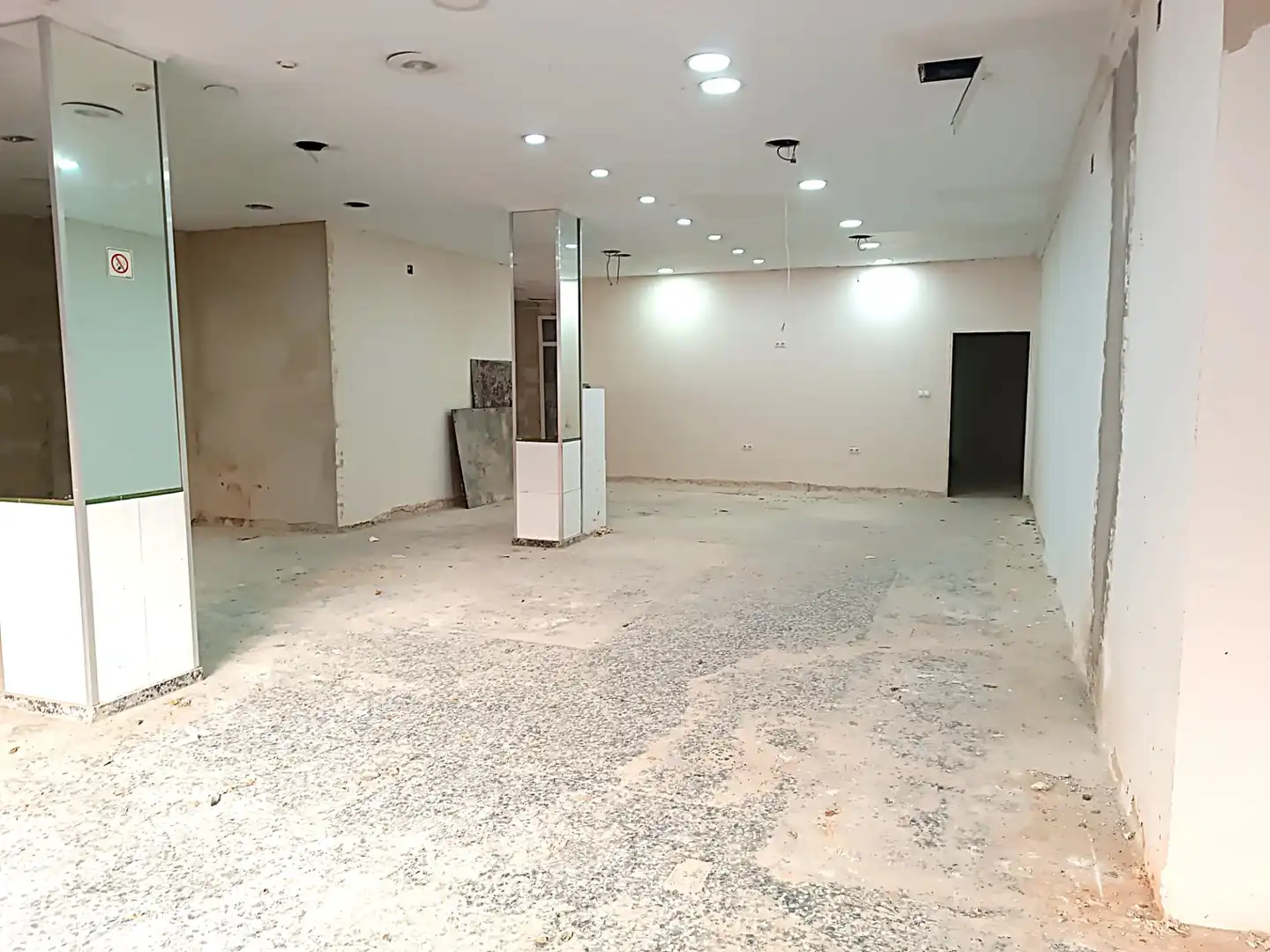 Gewerbefläche zur Miete in Carrer d'Oltà, imagen 2