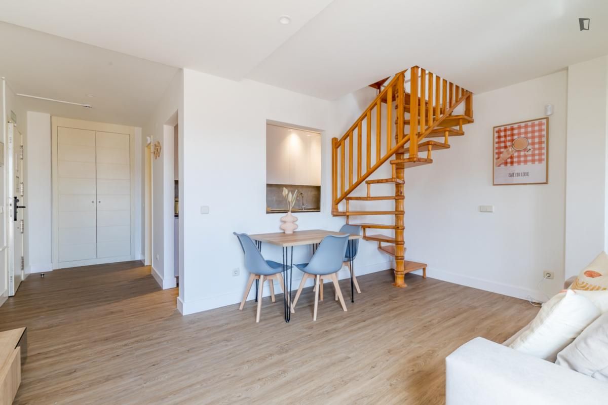 Apartment to rent in Almenara -Ventilla