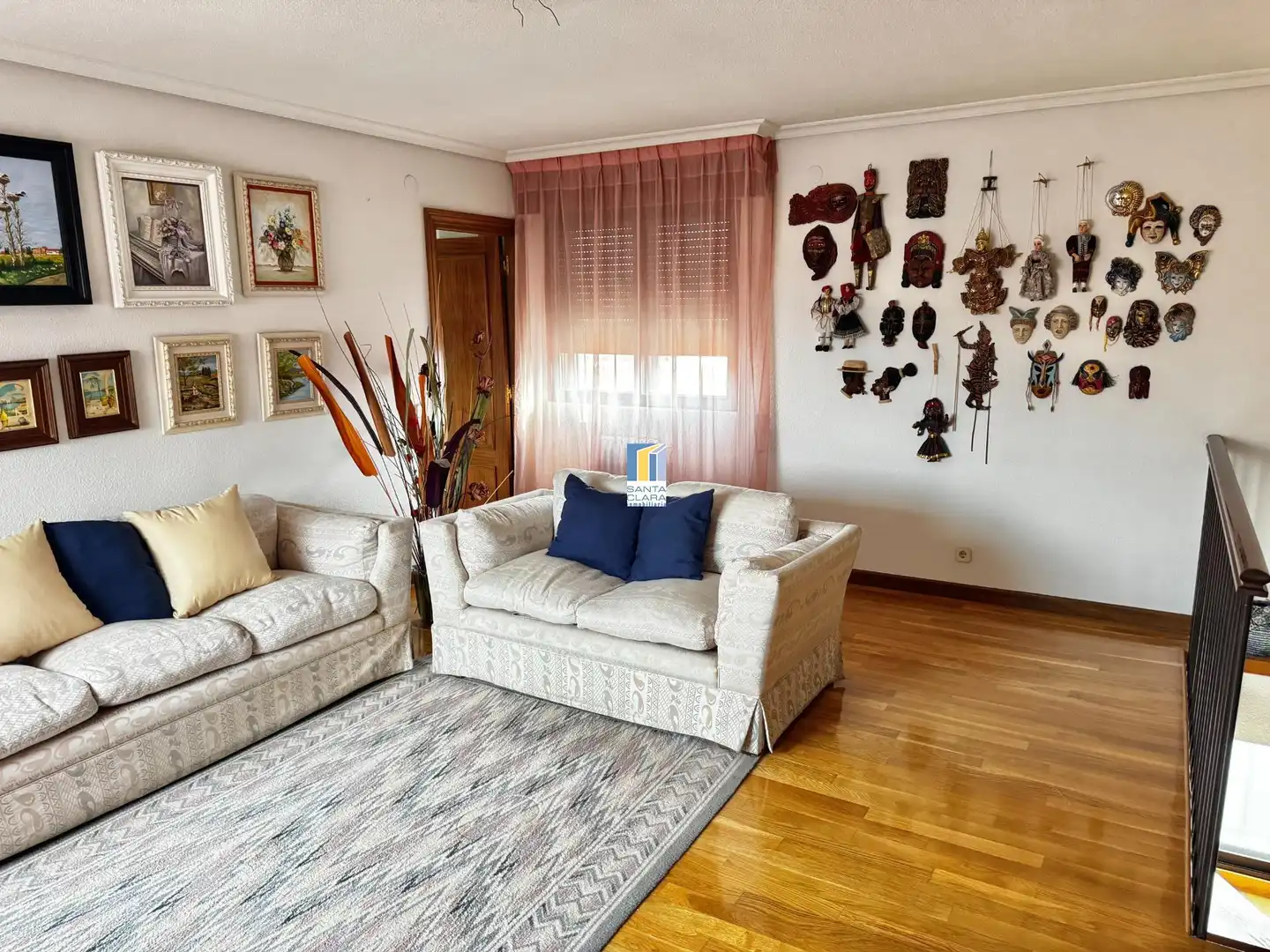 Wohnzimmer von Dachboden zum Verkauf in Zamora Capital  mit Heizung, Parkett und Terrasse