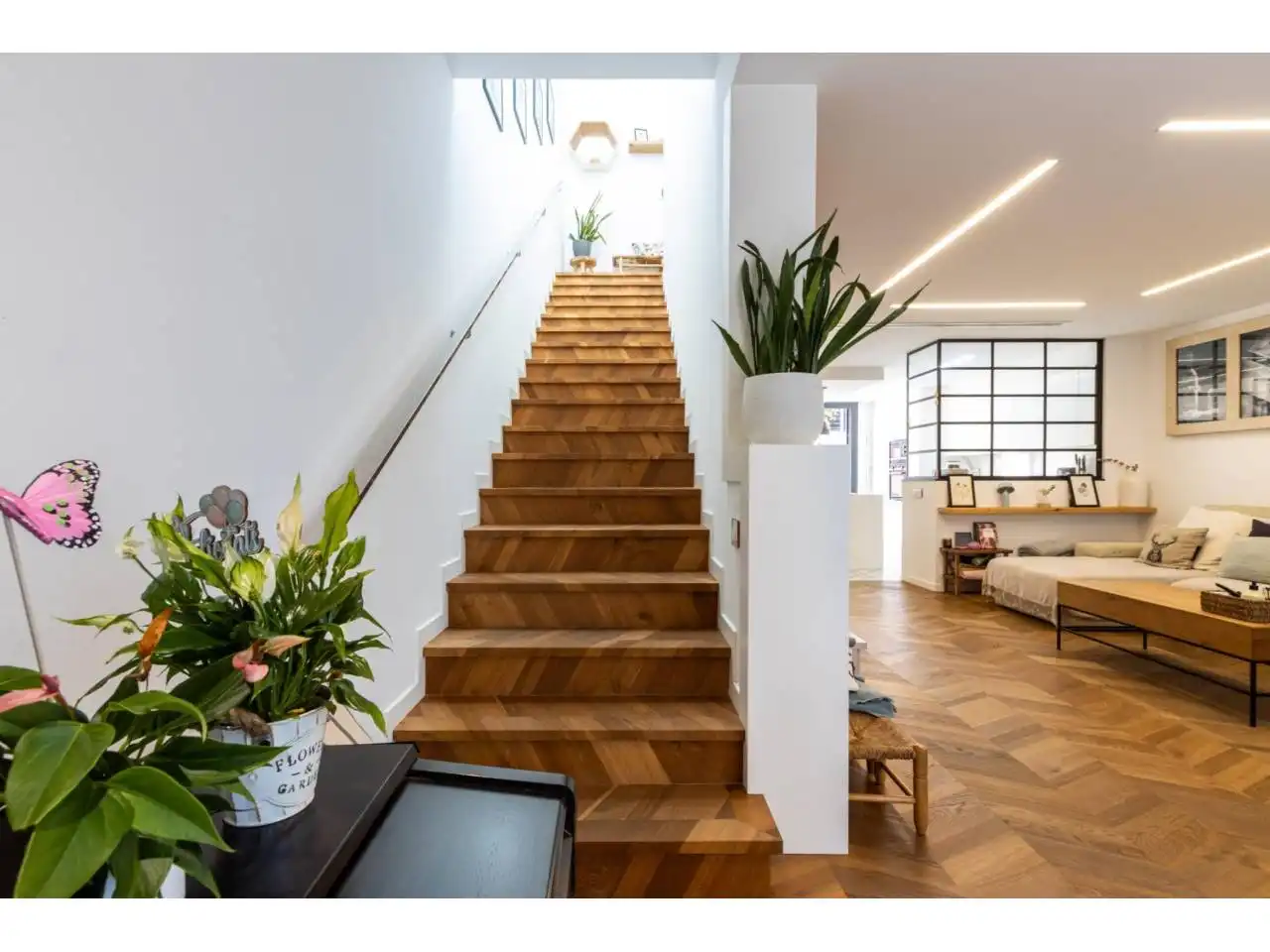 Detached homes for sale in Sant Llorenç Savall  with Air Conditioner