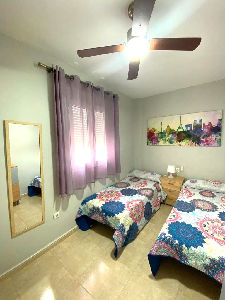 Bedroom of Study to rent in Sanlúcar de Barrameda  with Furnished, Washing machine and Microwave