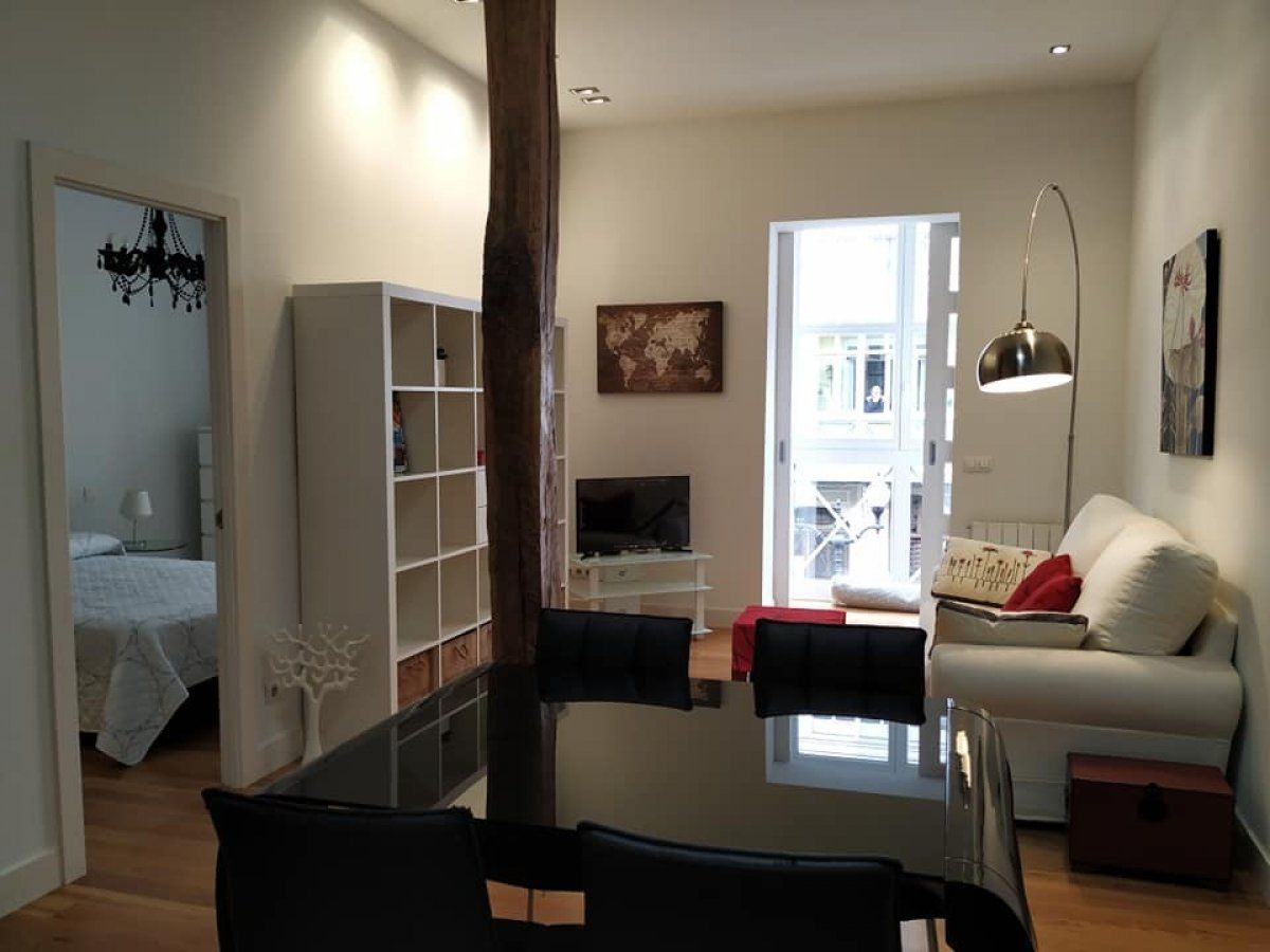 Sala de estar de Piso de alquiler en Bilbao  con Calefacción y Terraza