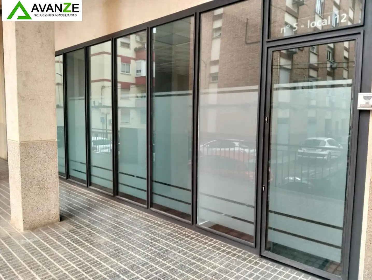 Büro zur Miete in Sur