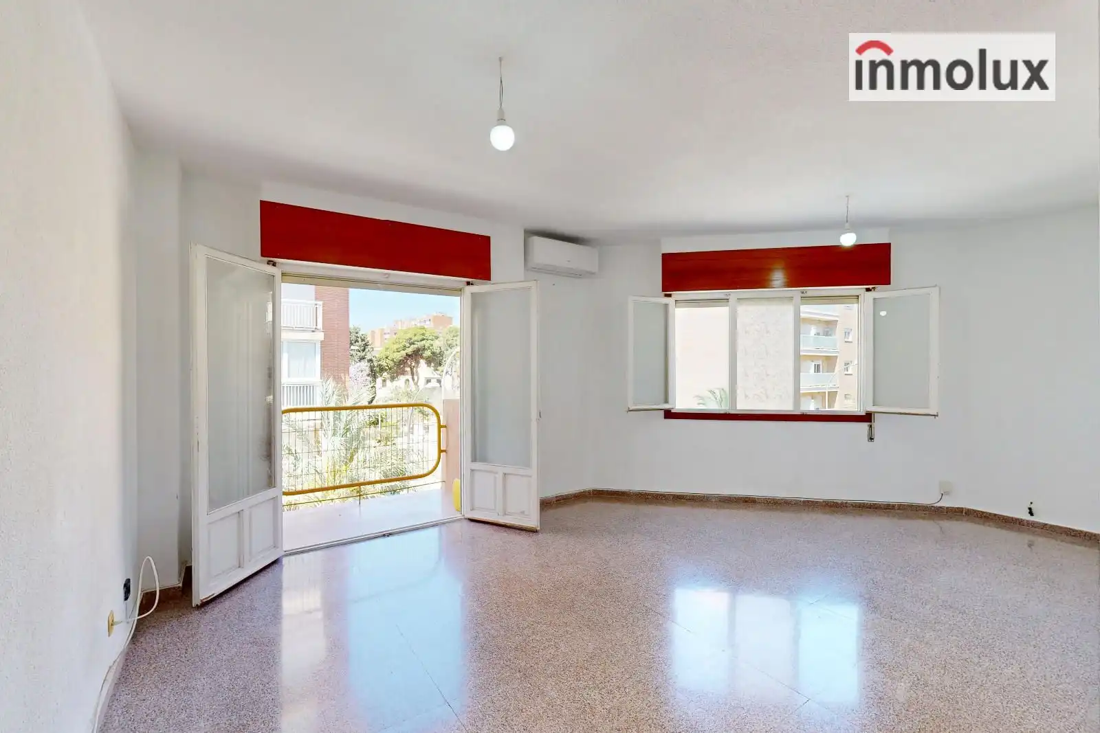 Wohnzimmer von Wohnung zum Verkauf in Alicante / Alacant mit Klimaanlage, Heizung und Terrasse