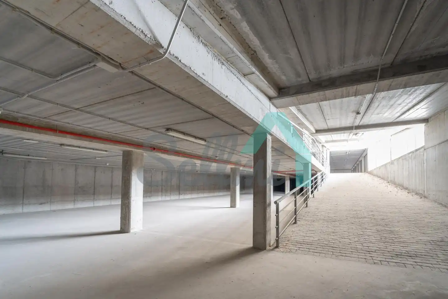 Nave industrial en venta en Oviedo 