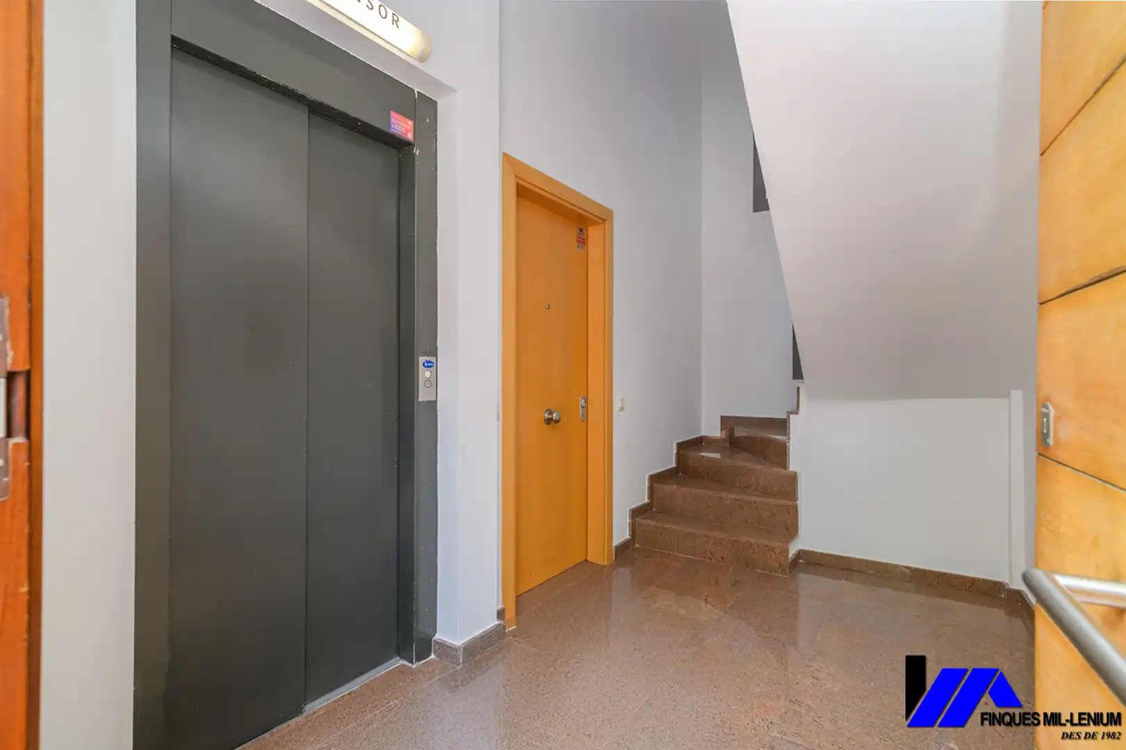 Dúplex en venta en Gavà con Aire acondicionado, Calefacción y Parquet