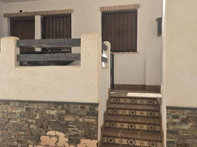 Piso en Venta en CL GUARROS en Paterna del Río