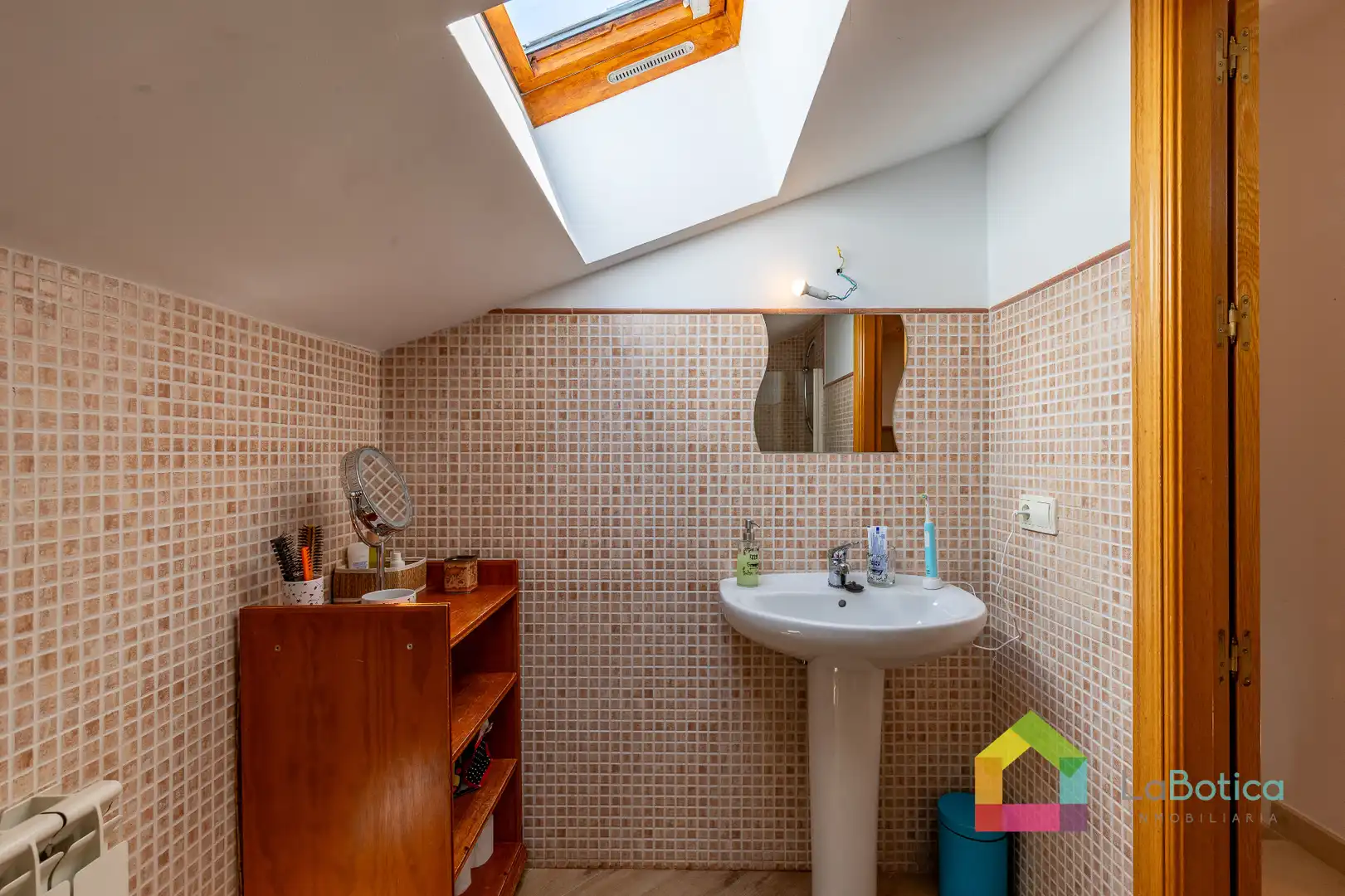 Baño de Piso en venta en Toledo con Aire acondicionado y Calefacción