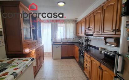 Kitchen of Flat for sale in Castellón de la Plana / Castelló de la Plana  with Air Conditioner and Terrace