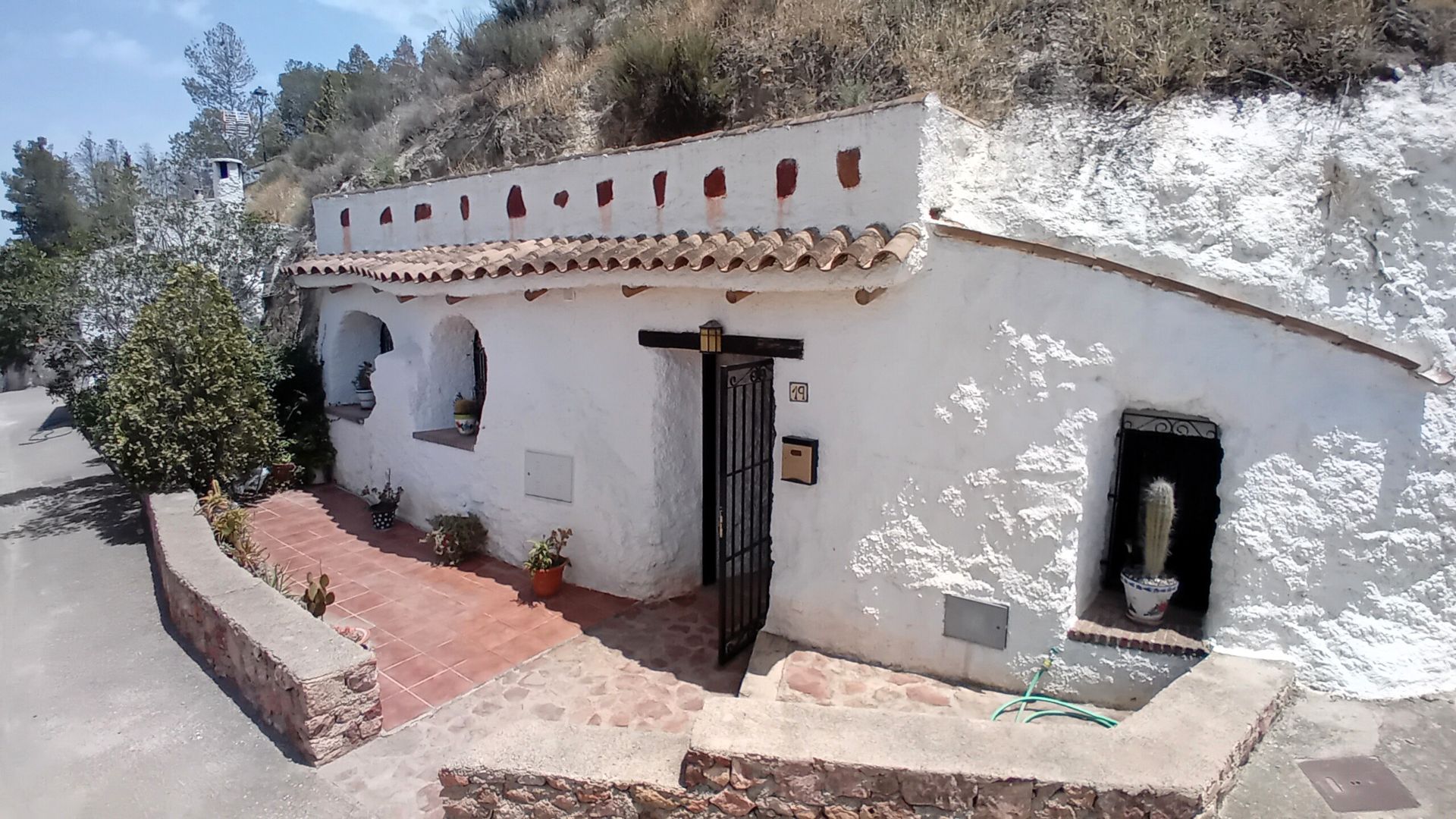 Exterior view of House or chalet for sale in Terque  with Terrace, Furnished and Washing machine