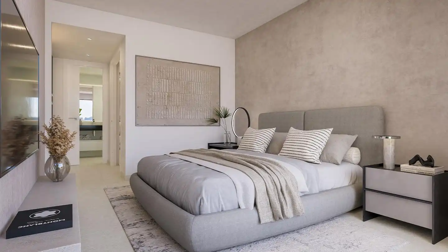 Piso con ascensor en venta en Parque Selwo, imagen 5