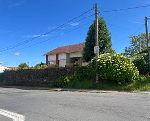 Vista exterior de Casa o xalet en venda en Mugardos amb Jardí privat i Traster