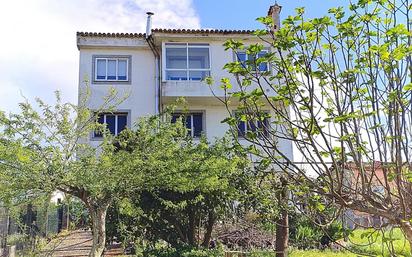 Vista exterior de Casa o xalet en venda en Santiago de Compostela  amb Calefacció, Terrassa i Balcó