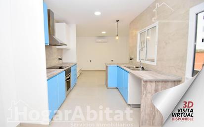 Kitchen of Flat for sale in Torrent  with Air Conditioner and Heating