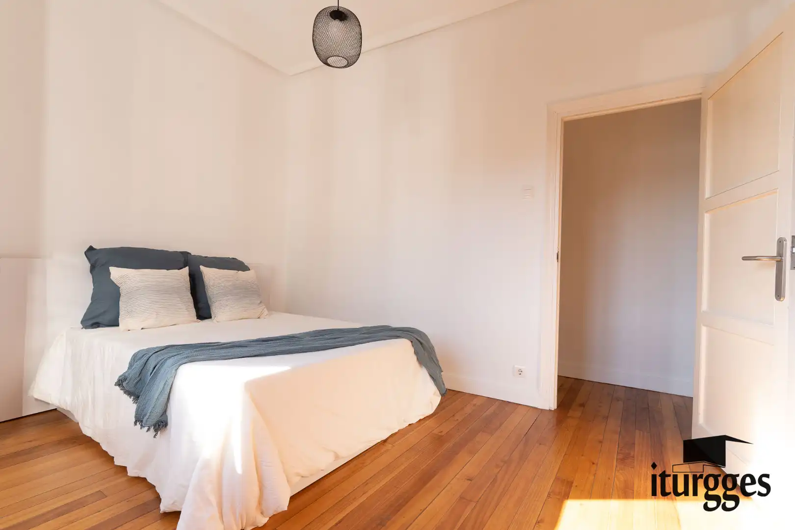 Habitación de Piso en venta en Gernika-Lumo con Calefacción y Internet