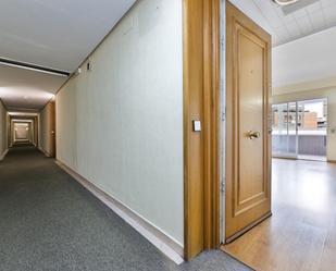 Apartament de lloguer en  Madrid Capital amb Parquet, Terrassa i Piscina comunitària