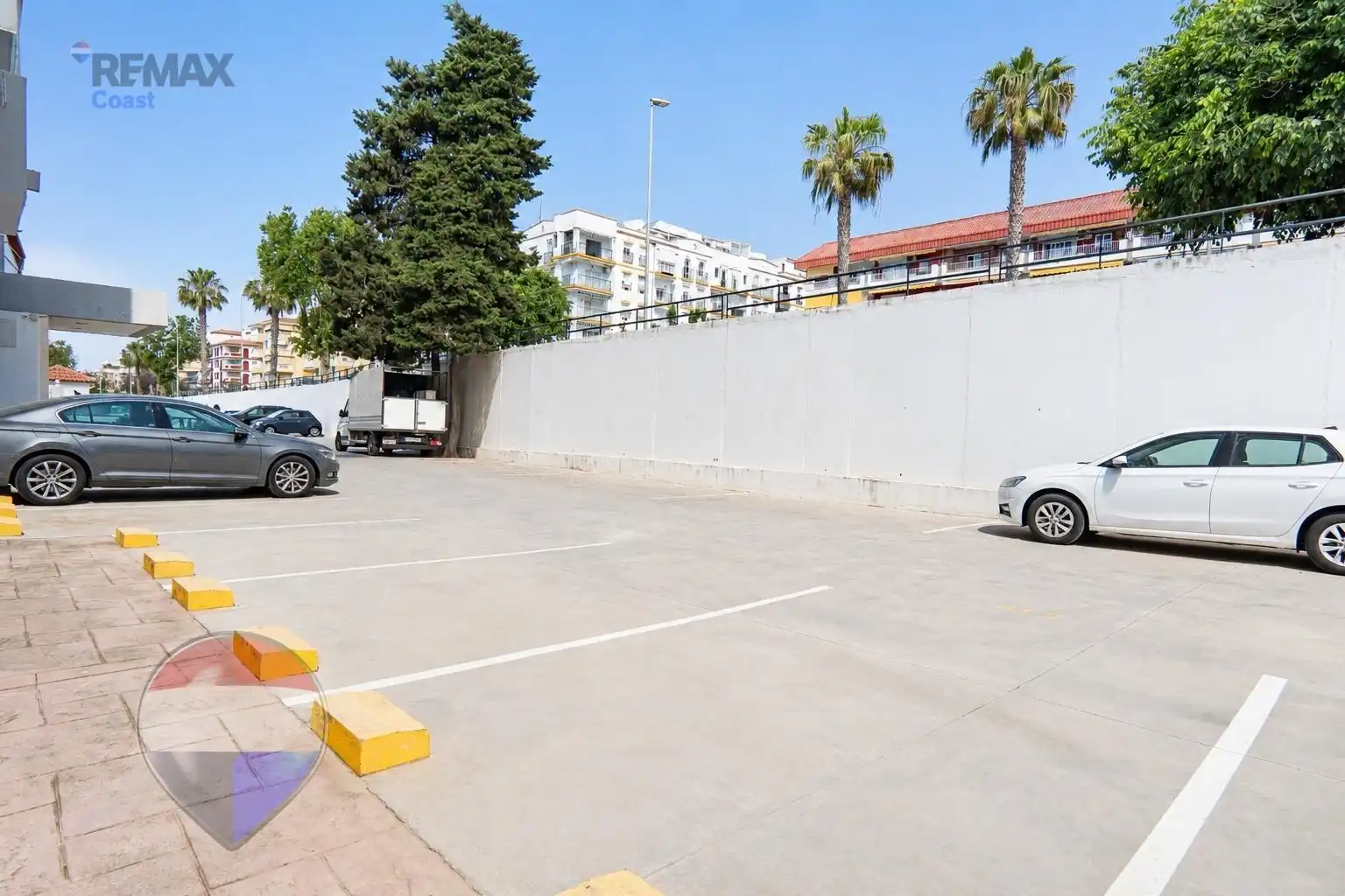 Parking de Apartamento de alquiler en Rincón de la Victoria con Aire acondicionado, Calefacción y Amueblado