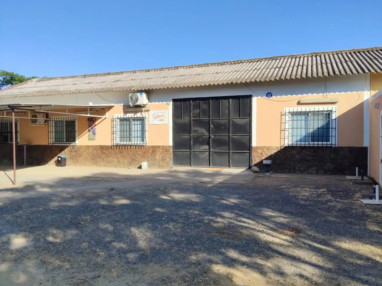 Exterior view of Houses for sale in Carmona  with Private garden and Terrace