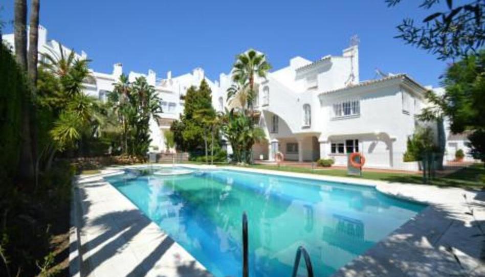 Photo 1 of Apartment to rent in Piedramar-arroyo Piedras, 1, Nagüeles Alto, Málaga