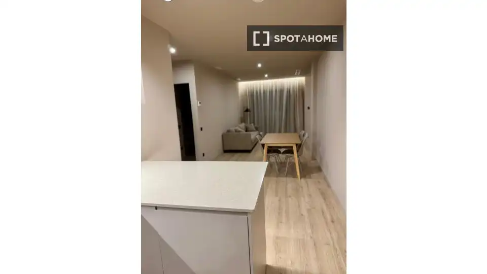 Bedroom of Flat for rent in Santa Coloma de Gramenet  with Air Conditioner, Heating and Furnished
