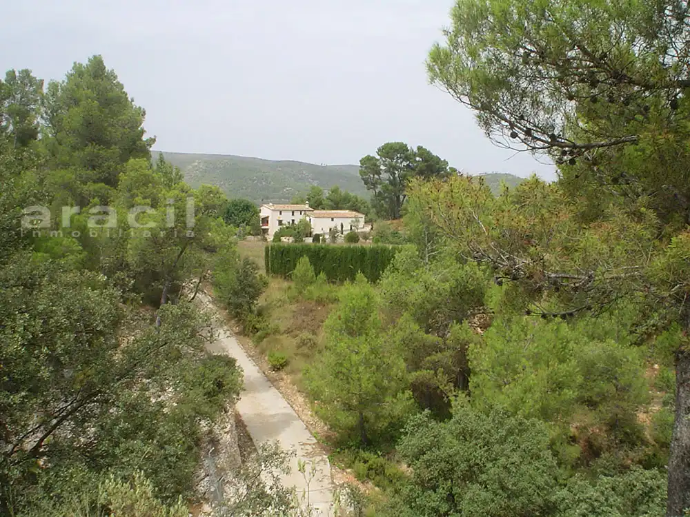 Vista exterior de Finca rústica en venda en Alcoy / Alcoi amb Aire condicionat, Jardí privat i Terrassa