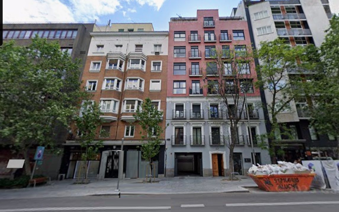 Exterior view of Garage for sale in  Madrid Capital