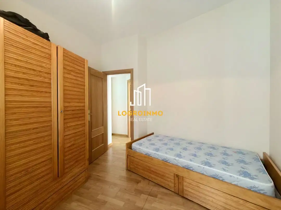 Bedroom of Flat for sale in Murillo de Río Leza, La Rioja