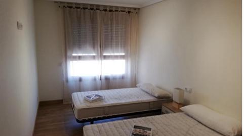 Photo 3 of Flat to rent in Logroño - Cl Doctores Castroviejo, Gran Via,  Logroño