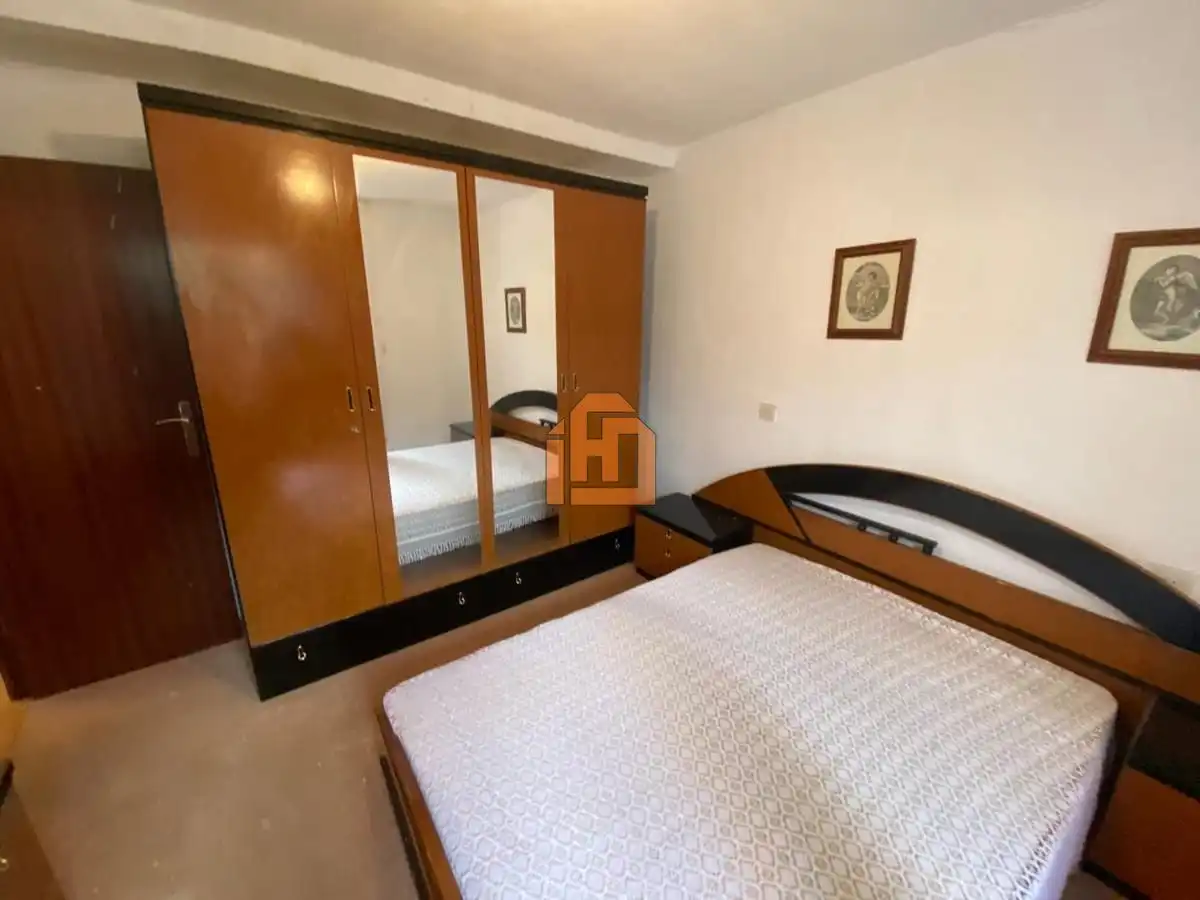 Houses for sale in Calle Canonigo Isidoro, La Pola de Gordón