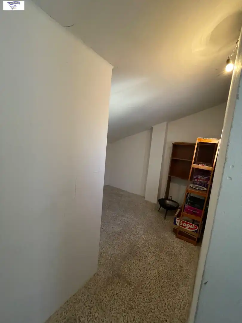 Piso en venta en Albacete con Calefacción, Trastero y Balcón