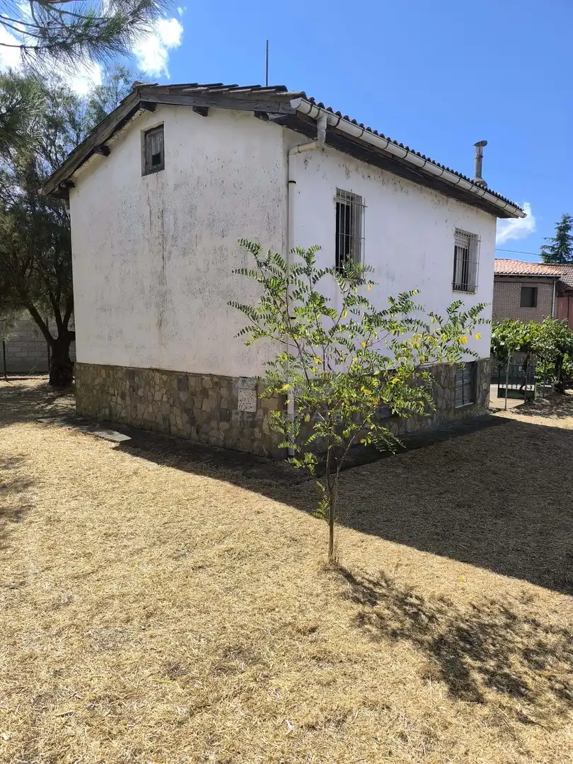 Country house zum Verkauf in Pajares de los Oteros