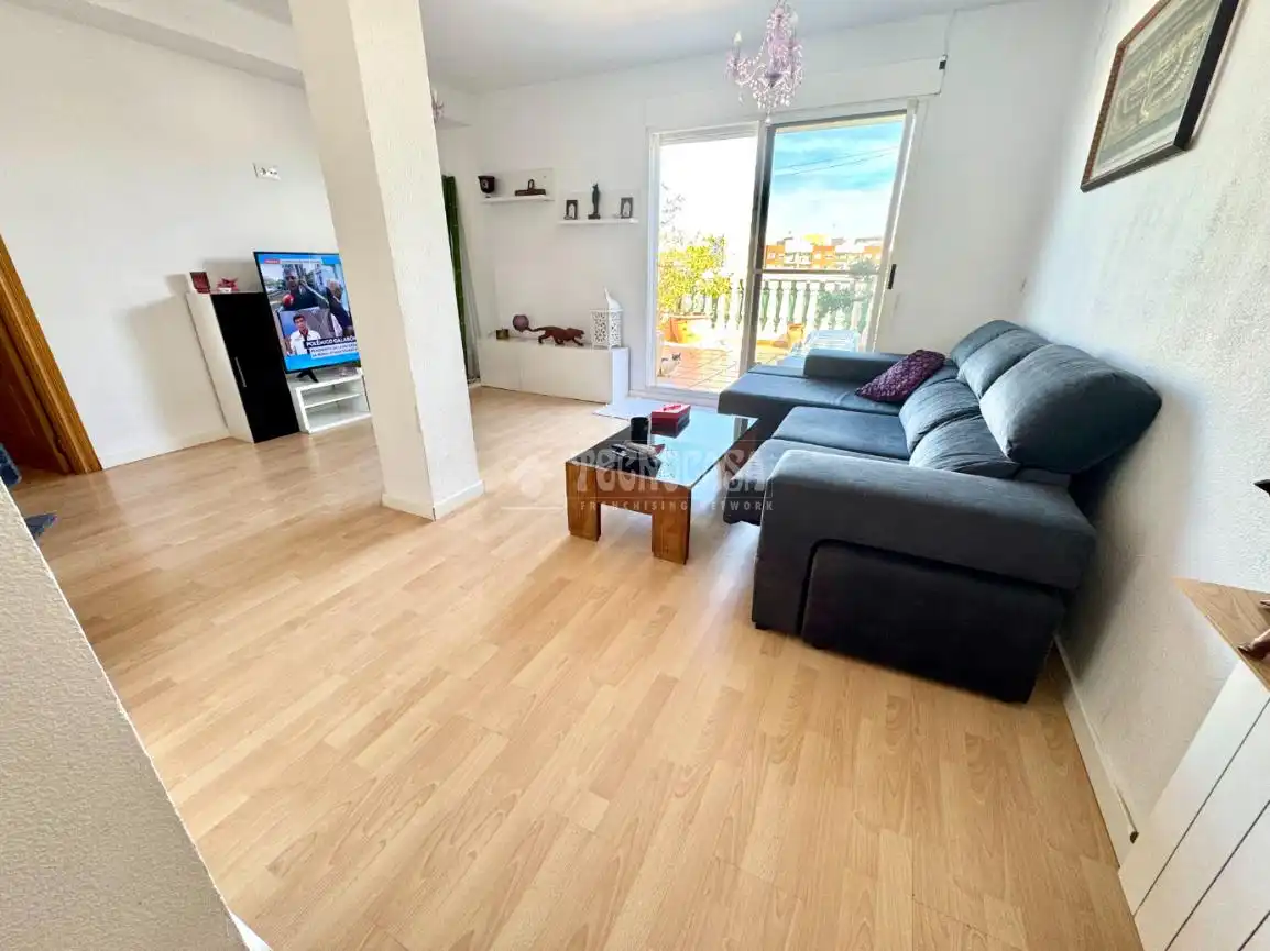 Living room of Attic for sale in Paterna  with Air Conditioner, Parquet flooring and Terrace