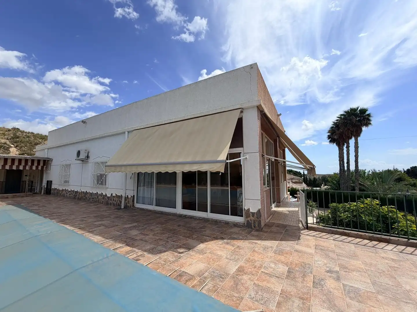 Exterior view of Houses for sale in Elche / Elx  with Air Conditioner, Heating and Private garden