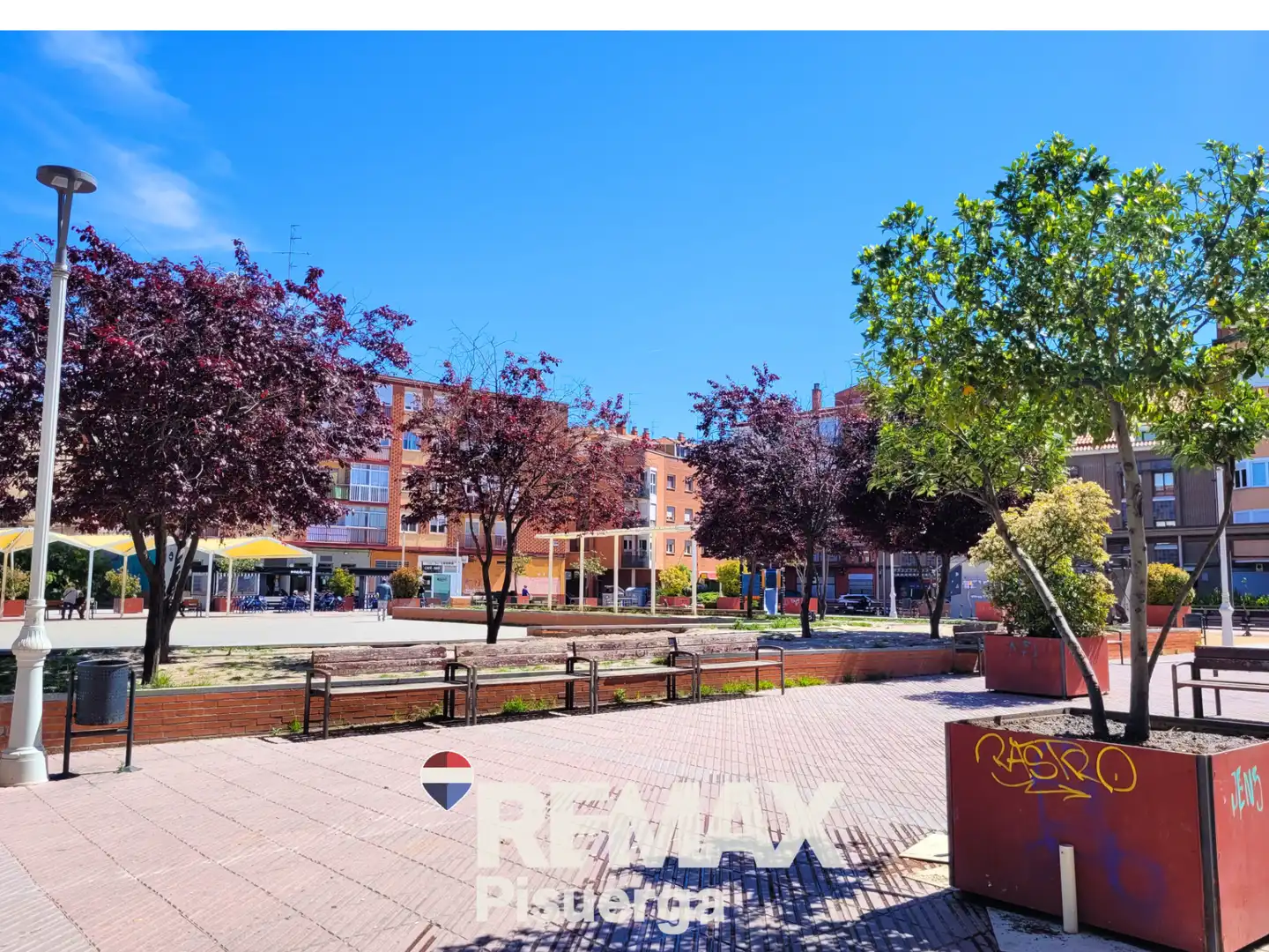 Vista exterior de Piso en venta en Valladolid con Calefacción y Balcón