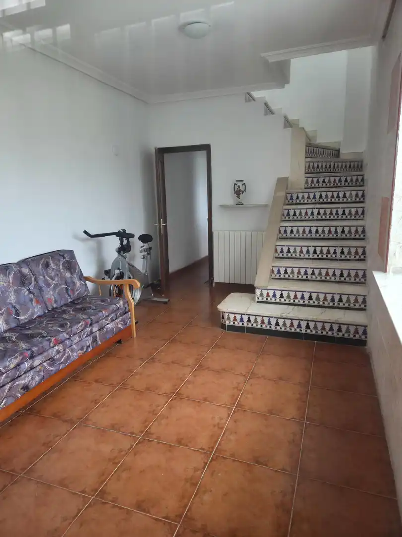 Casa o xalet en venda en Castellanos de Villiquera amb Calefacció