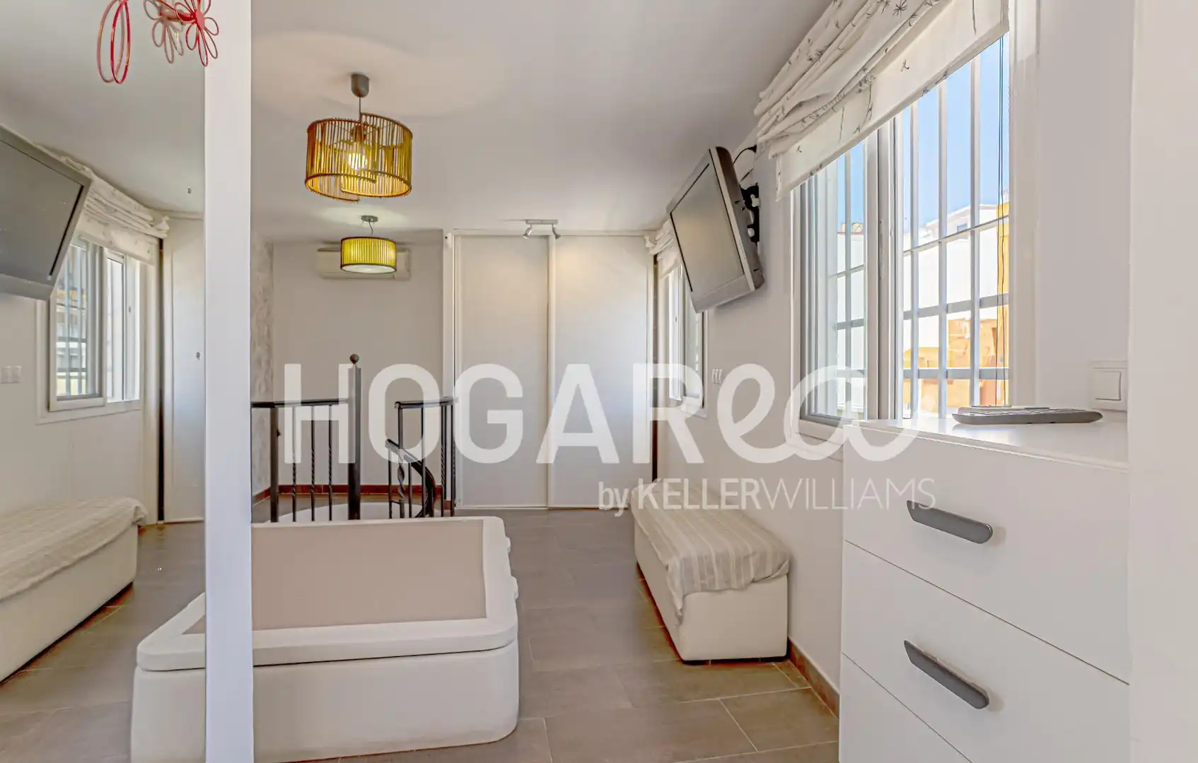 Habitación de Dúplex en venta en Málaga con Aire acondicionado, Calefacción y Terraza