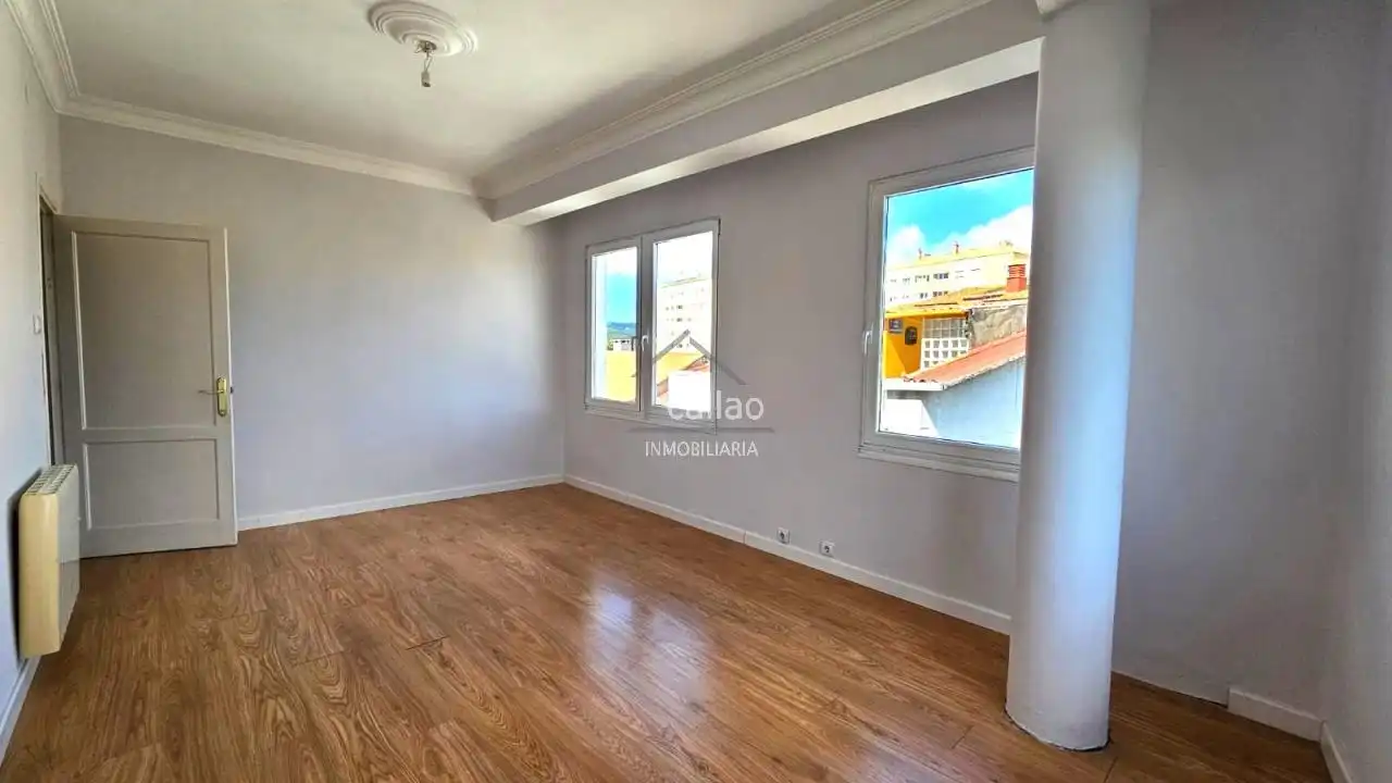 Bedroom of Flat for rent in Ferrol  with Heating and Storage room