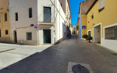Vista exterior de Planta baixa en venda en Badalona amb Balcó