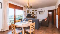 Wohnzimmer von Haus oder Chalet zum verkauf in Sant Cebrià de Vallalta mit Privatgarten, Terrasse und Schwimmbad