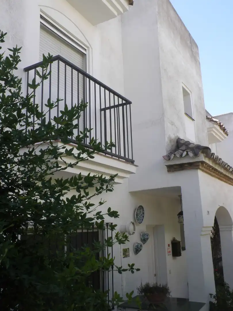 Terrassa de Casa adosada en venda en Estepona amb Aire condicionat, Terrassa i TV
